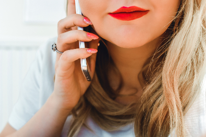 电影《狗来了》普通话版在线观看，感受温暖与感动